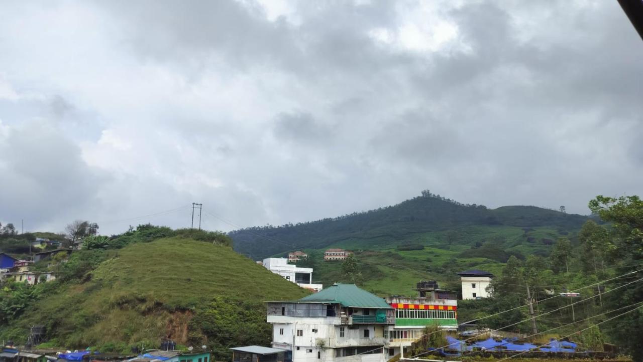 Achus Holidays Munnar Buitenkant foto
